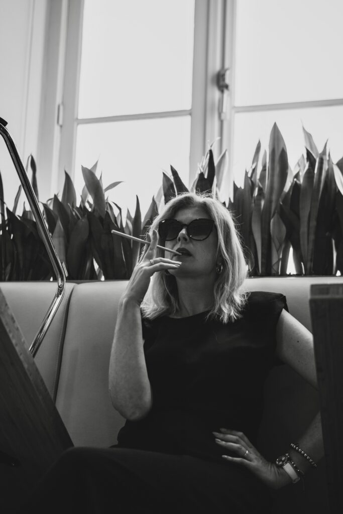Julia, headshot, natural light, indoors photoshoot, black and white photography Amsterdam, style and elegance